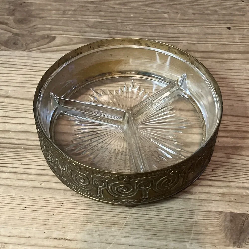 VINTAGE P.N.C.W USA DIVIDED BRASS GLASS INSERT CANDY DISH HOLLYWOOD REGENCY 1930